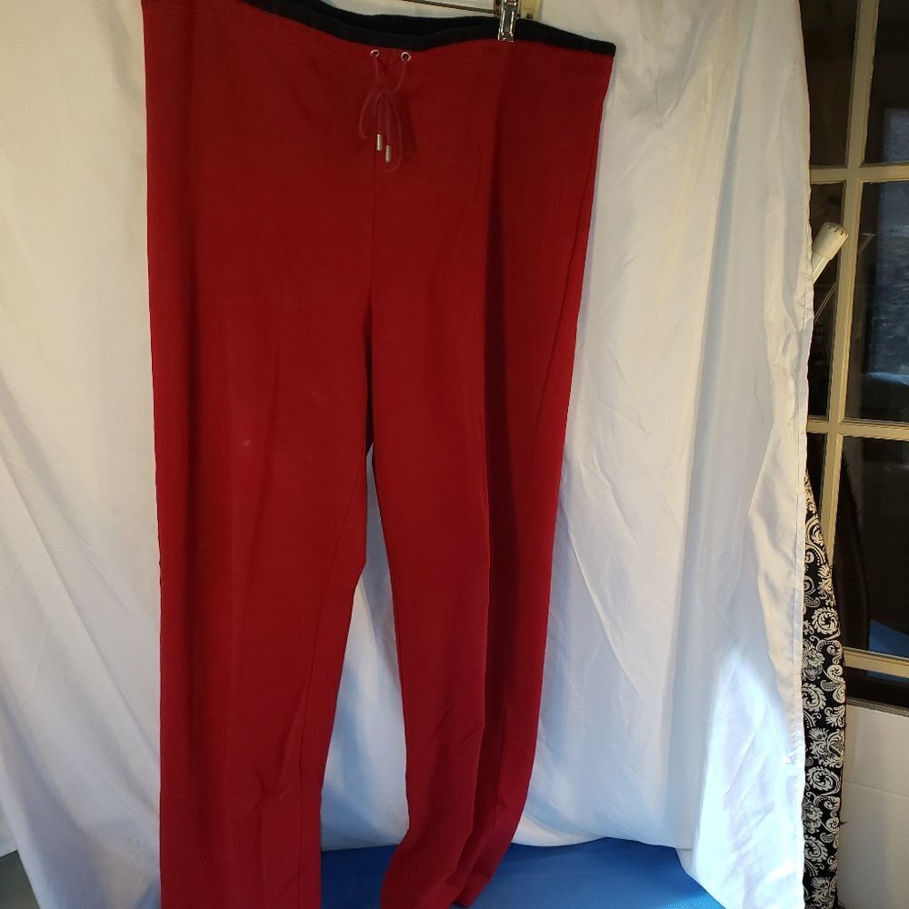 Ladies LIZ CLAIBORNE Sporty Red Sweatpants - Size M